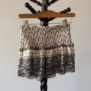 Express Monochrome Patterned Shorts